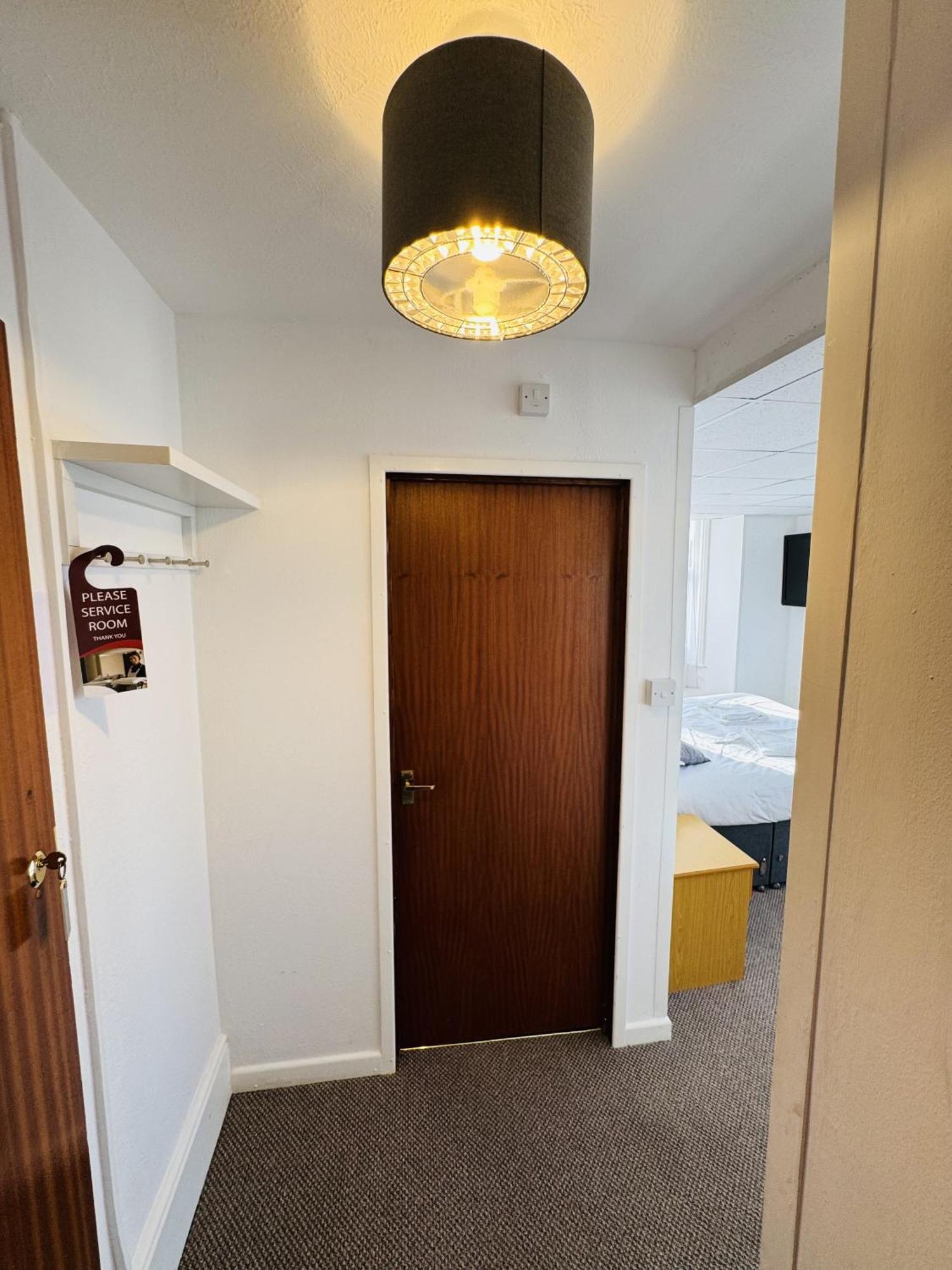 Carlton Court Hotel Eastbourne Rom bilde